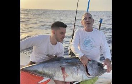 עידו ובנצי קלו: “טונה כחולה 60kg 🎣”