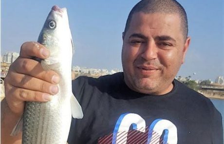 מני בוזגלו הדייג: “איזה מלחמה במקל בלונז 7.1.2018 דג בורי קילו וחצי”