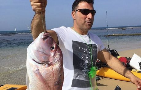 דורון סופטי: “יום שישי האחרון יצאתי לדיג עם קיאק נתפסה ג’רבידה 5 וחצי קילו הפייט היה מטורף”
